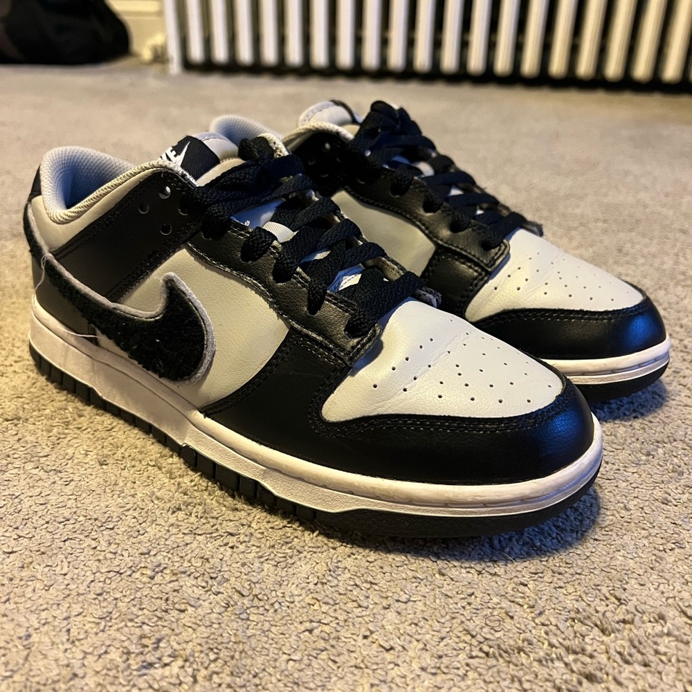 Nike Dunk Low “Chenille Swoosh”-Black and Grey Fog